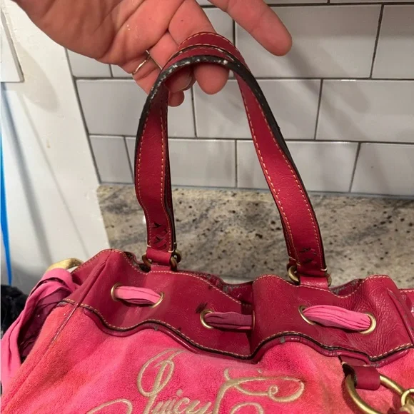 RARE Y2K VINTAGE Juicy Couture Pink Tote Bag velour - Picture 6 of 8